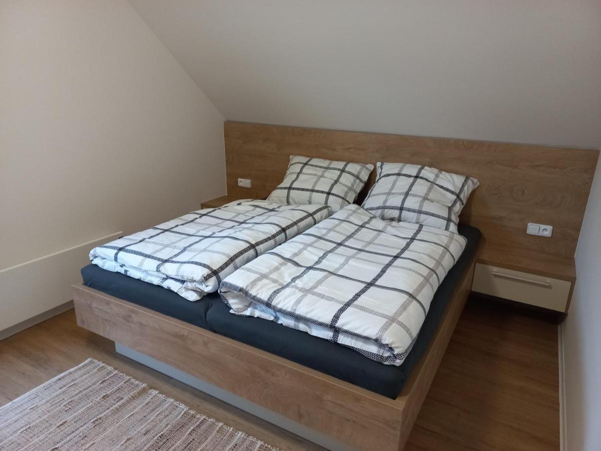Apartman Acko Polansky Dvur - Velke Karlovice Ngoại thất bức ảnh